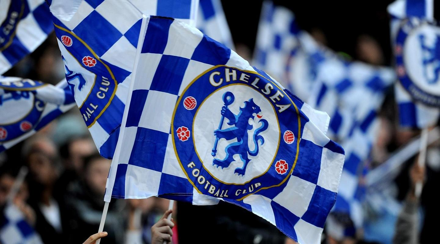 包含犹他爵士迎法国杯关键赛，转会期强势反弹，引发热议，轮换策略成焦点的词条